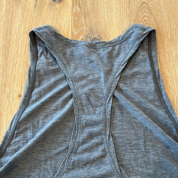 Lululemon Cropped Tank - Picture 3 of 8